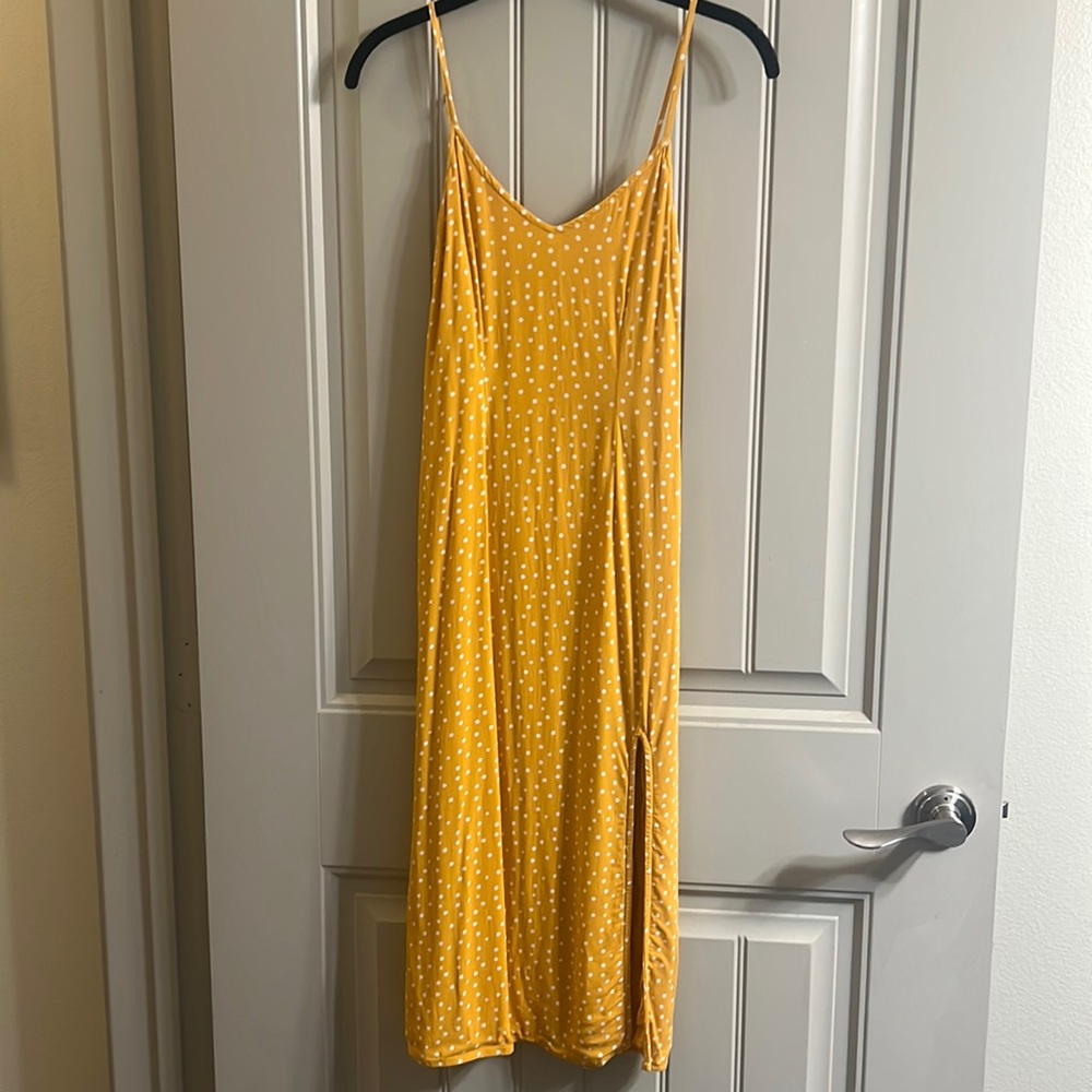 Golden yellow Abercrombie & fitch polka dot midi dress